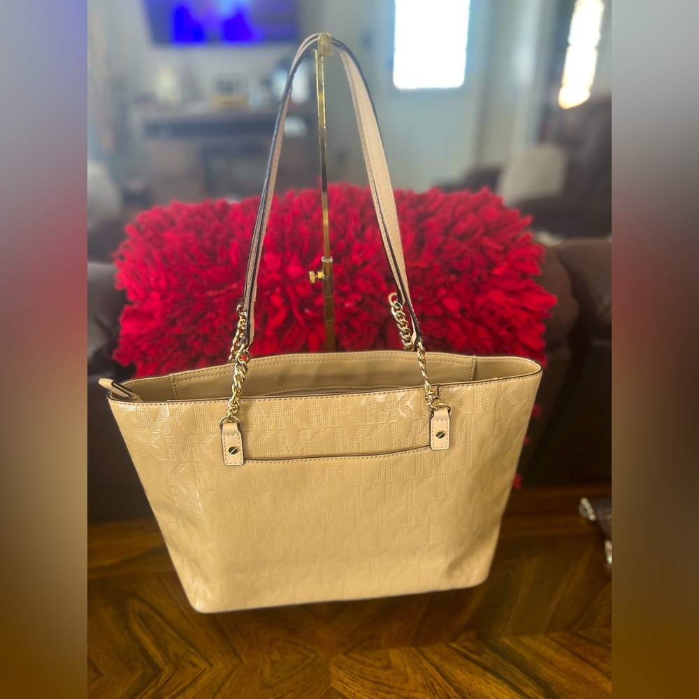Michael Kors patent leather tote